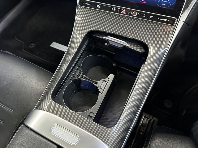 MERCEDES BENZ C CLAS 2023 Image 31