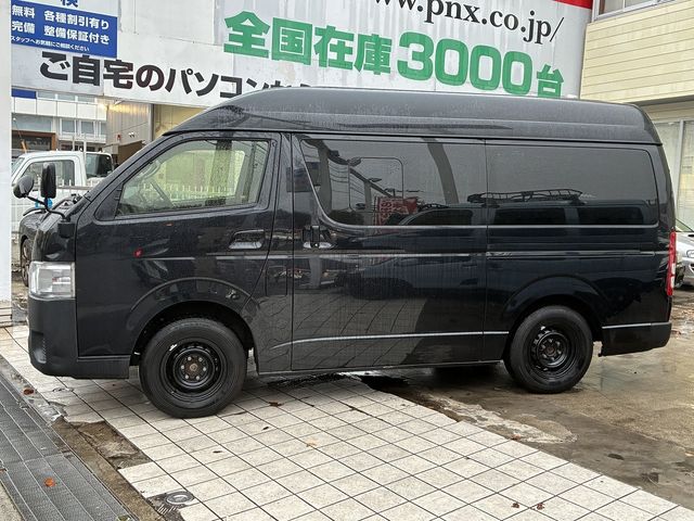 TOYOTA HIACE VAN 1.25T 2WD 2020 Image 31