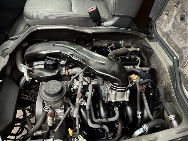 TOYOTA HIACE VAN 1.25T 2WD 2020 Image 31