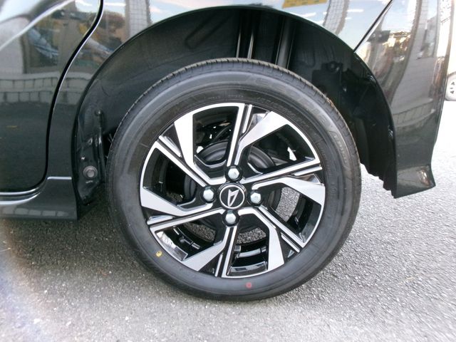 DAIHATSU TANTO CUSTOM 2025 Image 31