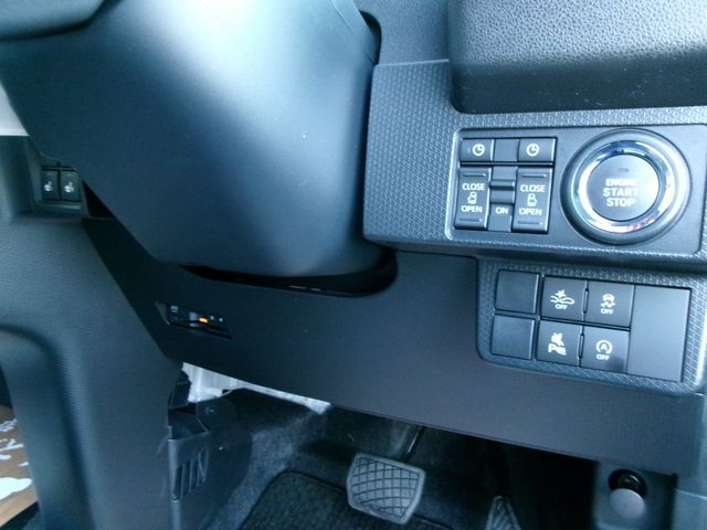 DAIHATSU TANTO CUSTOM 2025 Image 31