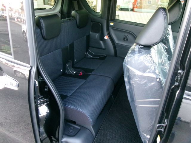 DAIHATSU TANTO CUSTOM 2025 Image 31