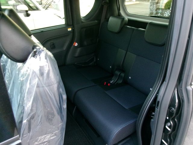 DAIHATSU TANTO CUSTOM 2025 Image 31