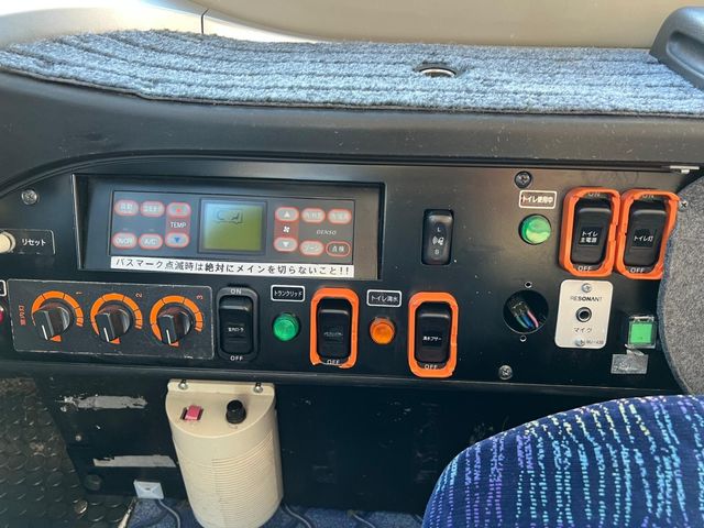 MITSUBISHI FUSOU AERO ACE 2013 Image 31