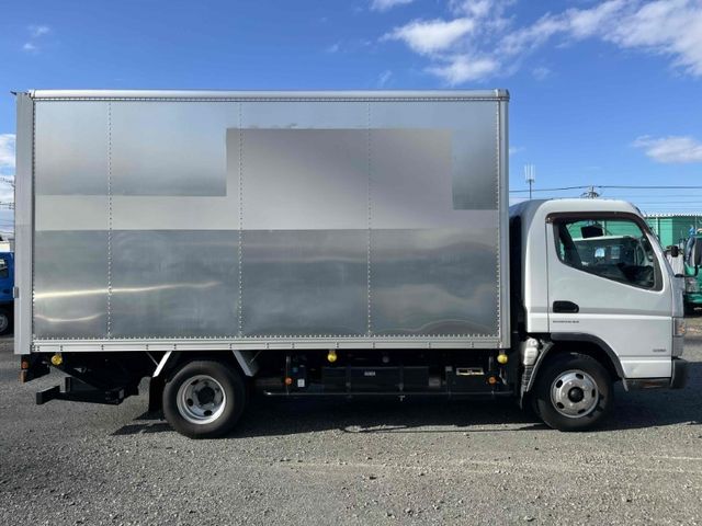MITSUBISHI CANTER 2015 Image 31