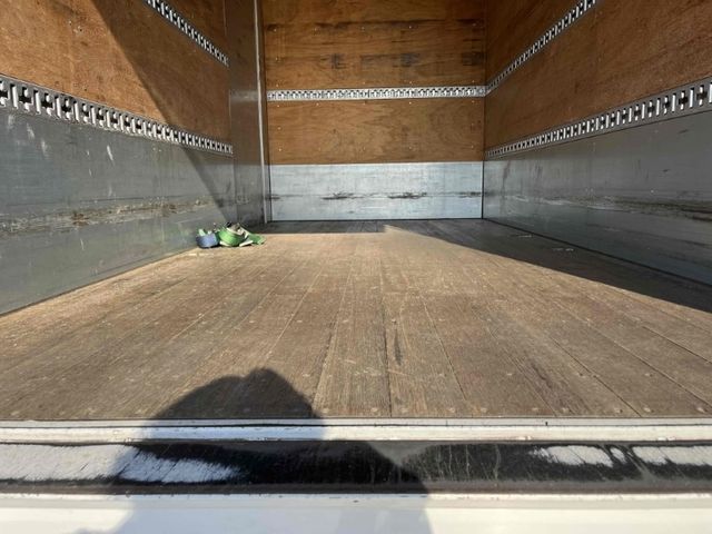 MITSUBISHI CANTER 2015 Image 31