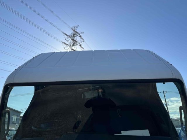 MITSUBISHI CANTER 2015 Image 31