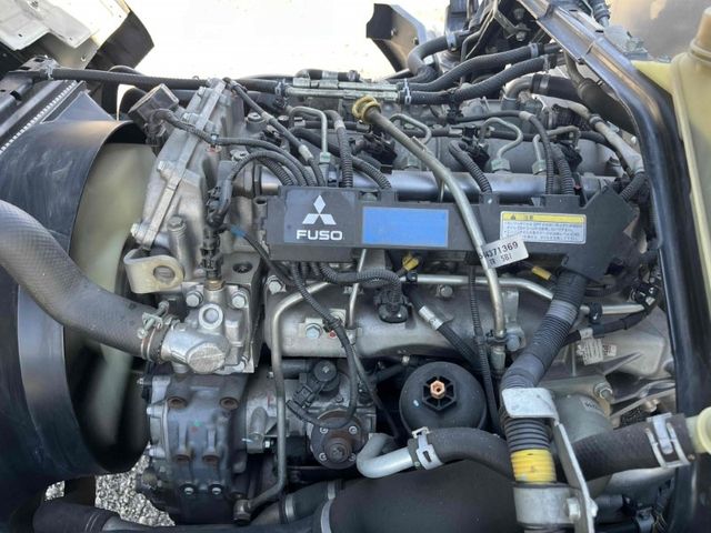 MITSUBISHI CANTER 2015 Image 31