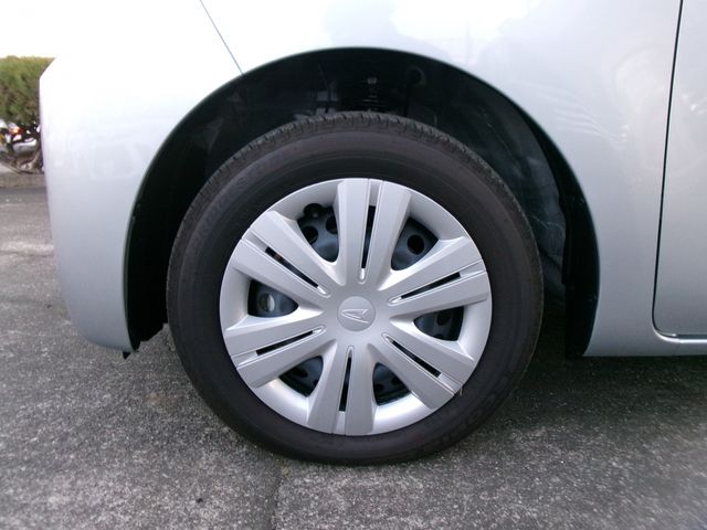 DAIHATSU TANTO 2025 Image 31