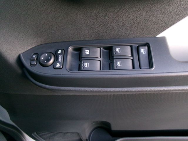 DAIHATSU TANTO 2025 Image 31