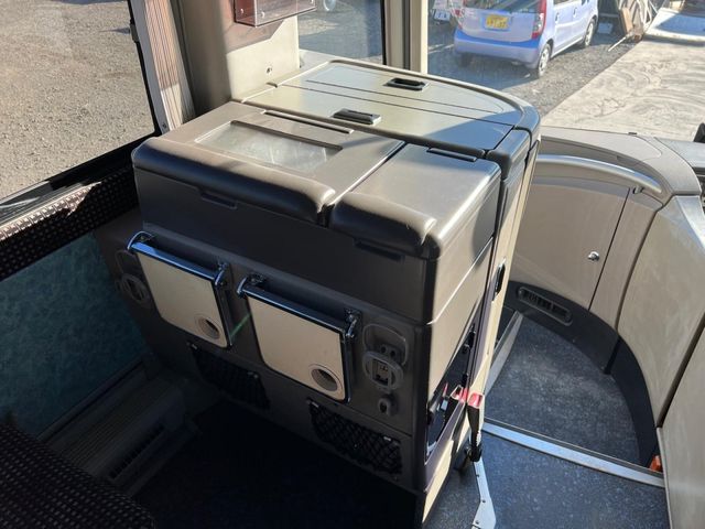 MITSUBISHI FUSOU AERO ACE 2008 Image 31