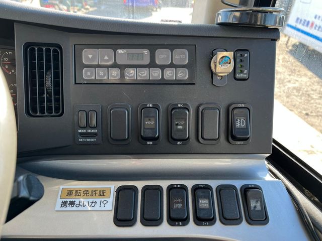 MITSUBISHI FUSOU AERO ACE 2008 Image 31