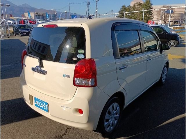TOYOTA PORTE 2015 Image 31