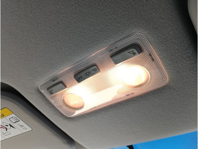 TOYOTA PORTE 2015 Image 31