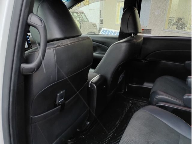 TOYOTA ESTIMA HYBRID 4WD 2019 Image 31