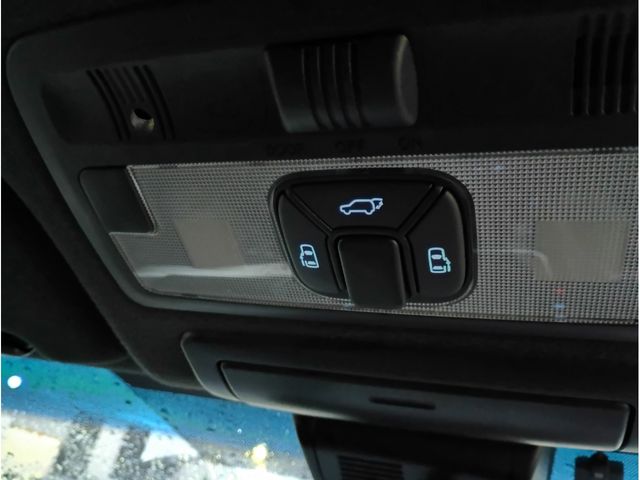 TOYOTA ESTIMA HYBRID 4WD 2019 Image 31