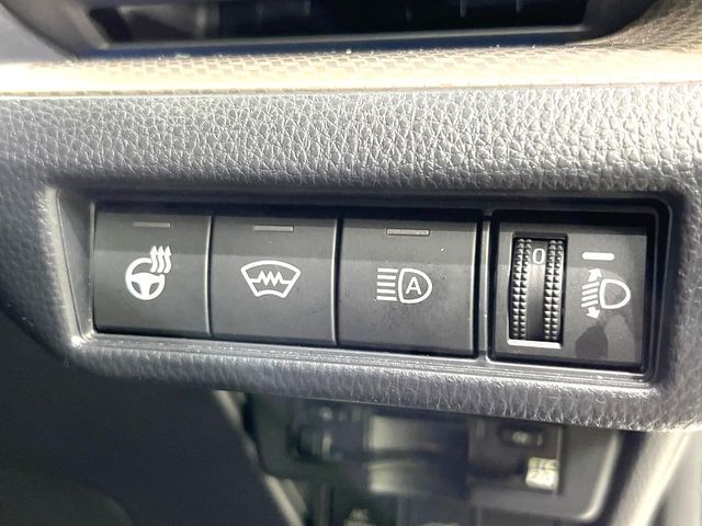 TOYOTA PRIUS 4WD 2025 Image 31