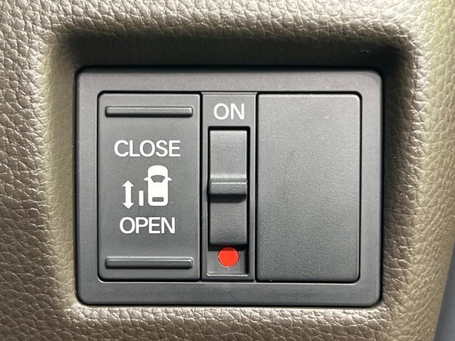 HONDA N BOX 2023 Image 31