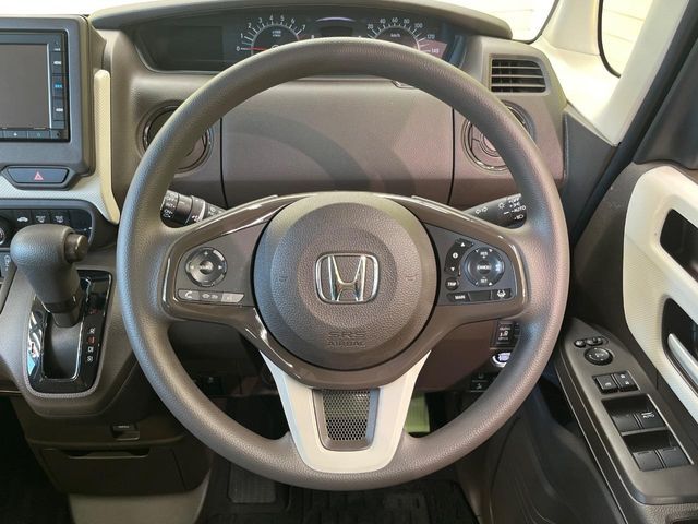 HONDA N BOX 2023 Image 31