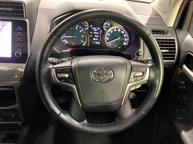 TOYOTA LANDCRUISER PRADO 2023 Image 31