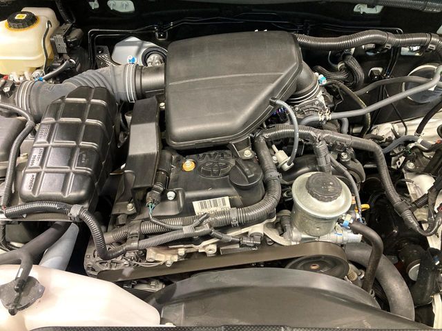 TOYOTA LANDCRUISER PRADO 2023 Image 31