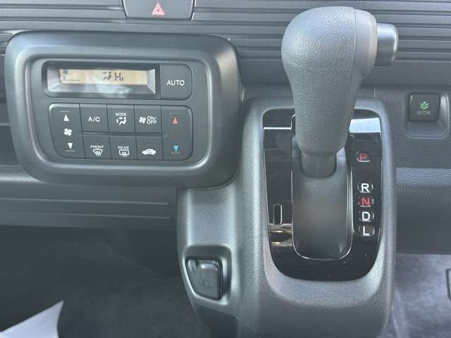 HONDA N-VAN 2025 Image 31