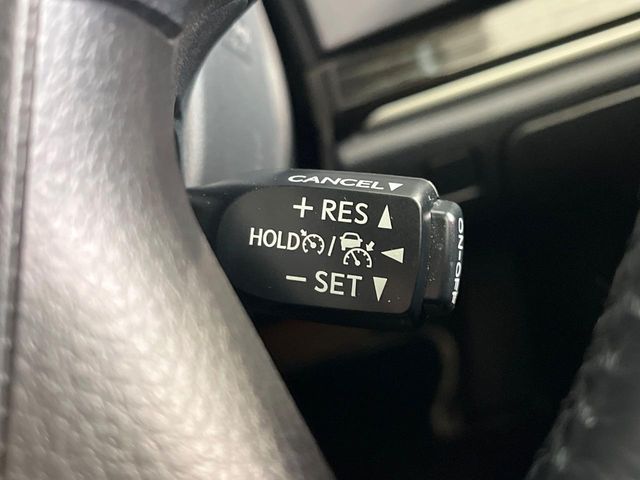 TOYOTA CROWN SEDAN HYBRID 2017 Image 31