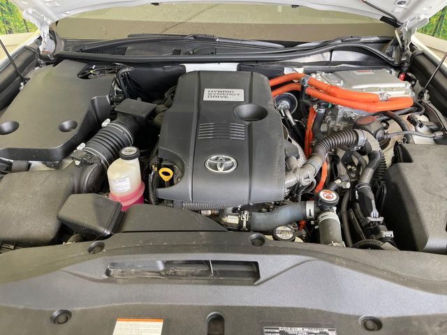 TOYOTA CROWN SEDAN HYBRID 2017 Image 31