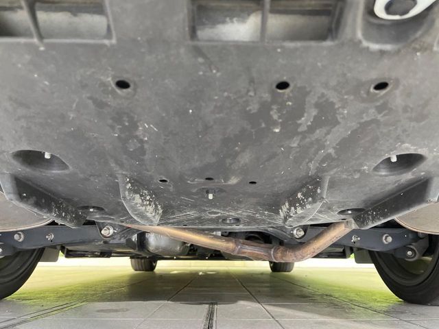 TOYOTA CROWN SEDAN HYBRID 2017 Image 31