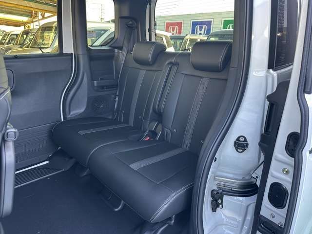 HONDA N BOX CUSTOM 2025 Image 31