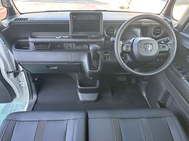 HONDA N BOX CUSTOM 2025 Image 31