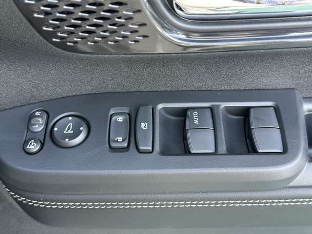 HONDA N BOX CUSTOM 2025 Image 31