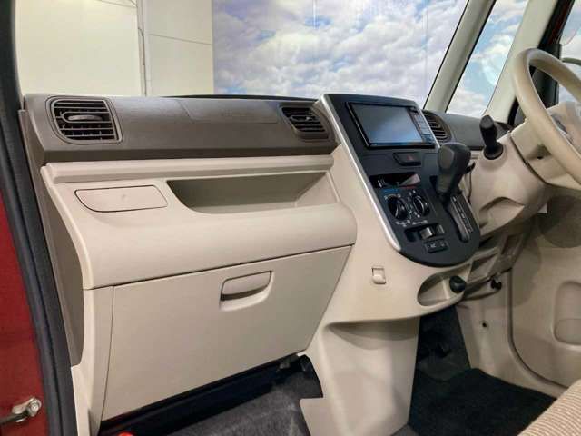 DAIHATSU TANTO 4WD 2018 Image 31