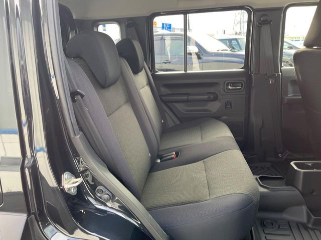 SUZUKI JIMNY NOMADE 2025 Image 31