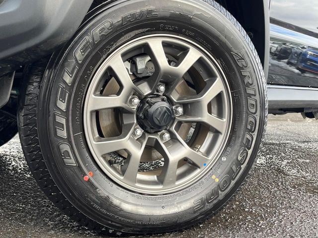 SUZUKI JIMNY NOMADE 2025 Image 31