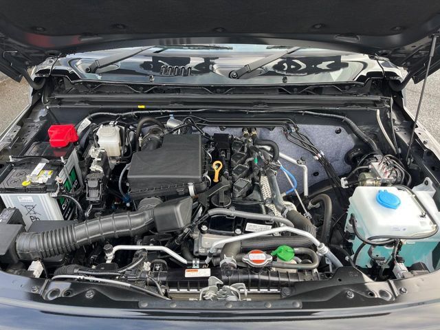 SUZUKI JIMNY NOMADE 2025 Image 31