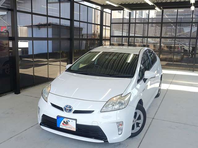 TOYOTA PRIUS 2013 Image 31