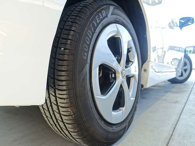 TOYOTA PRIUS 2013 Image 31