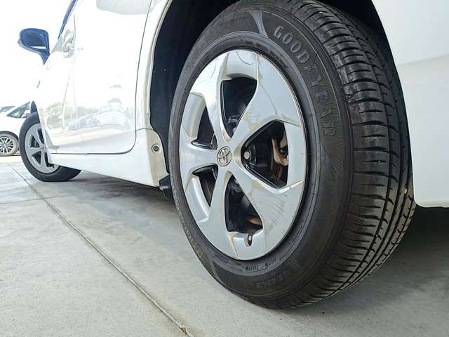 TOYOTA PRIUS 2013 Image 31