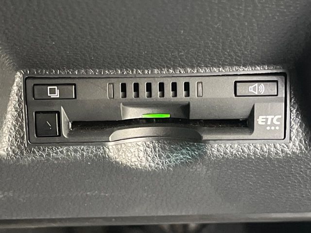 TOYOTA YARIS 2022 Image 31