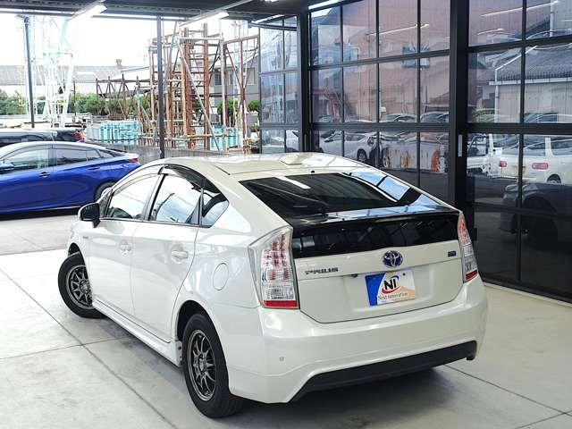TOYOTA PRIUS 2009 Image 31