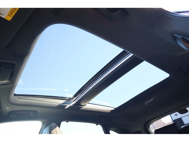 TOYOTA LEXUS RX450H+ 2023 Image 31