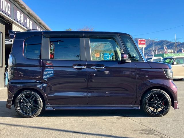 HONDA N BOX CUSTOM 2017 Image 31