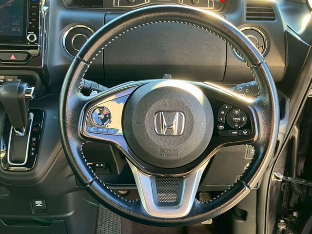 HONDA N BOX CUSTOM 2017 Image 31