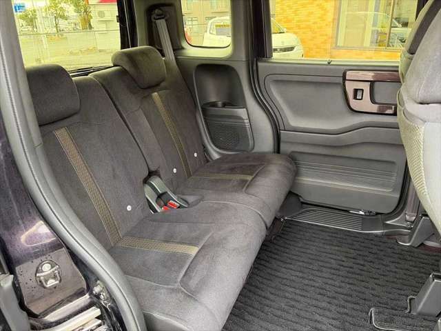 HONDA N BOX CUSTOM 2018 Image 31