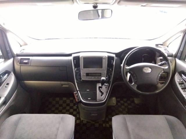 TOYOTA ALPHARD V 2005 Image 31