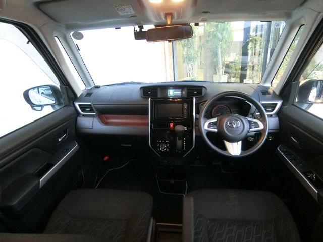 TOYOTA TANK 2019 Image 31