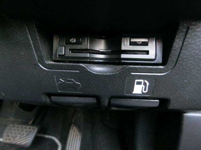 TOYOTA TANK 2019 Image 31