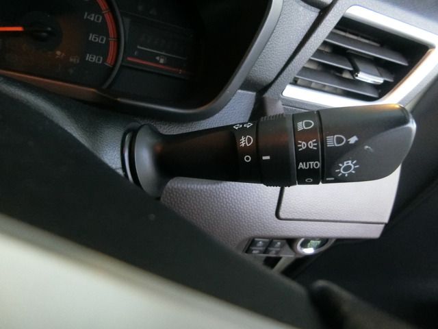 TOYOTA TANK 2019 Image 31