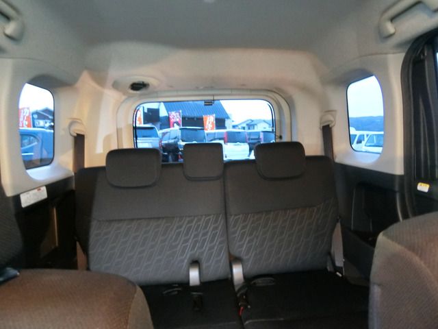 TOYOTA TANK 2019 Image 31